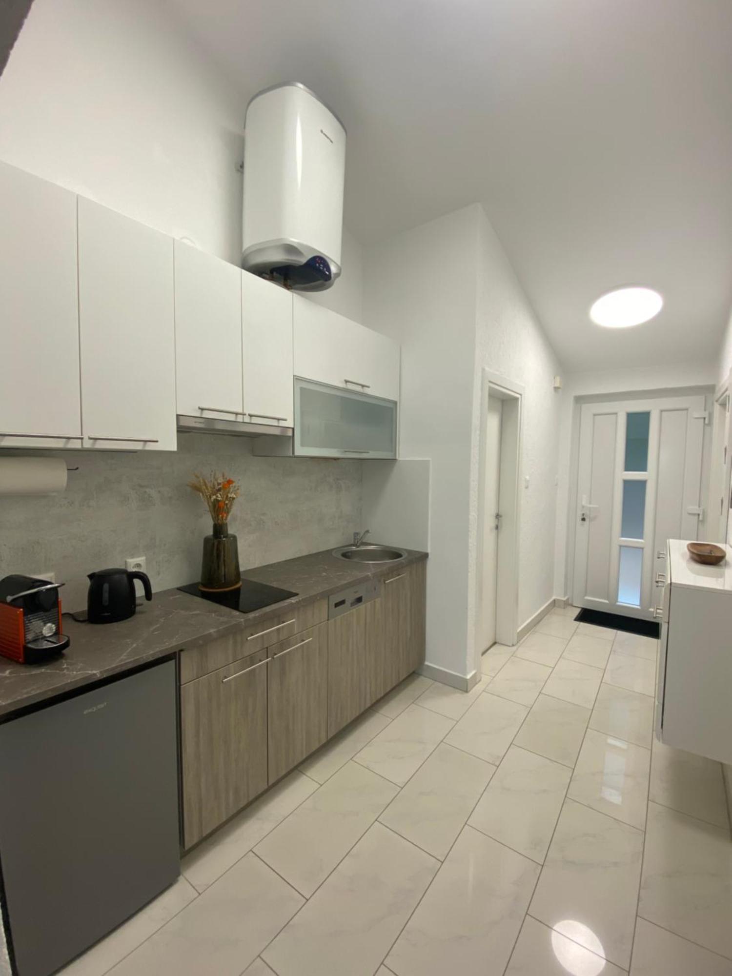 Apartment4You 塞尼 外观 照片